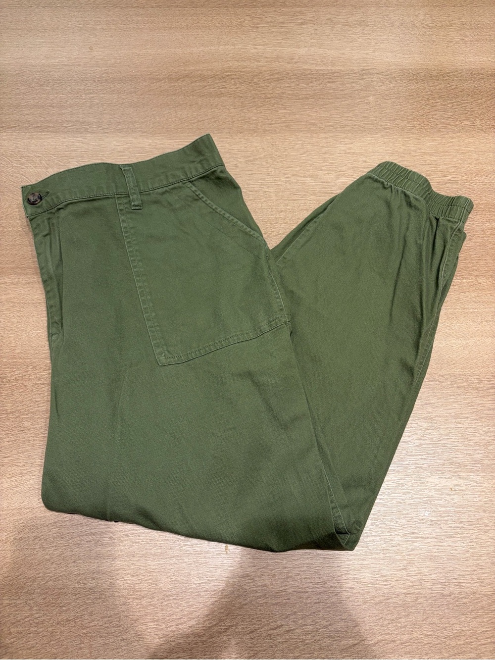 GAP Olive Green Straight-Leg Women's Pants